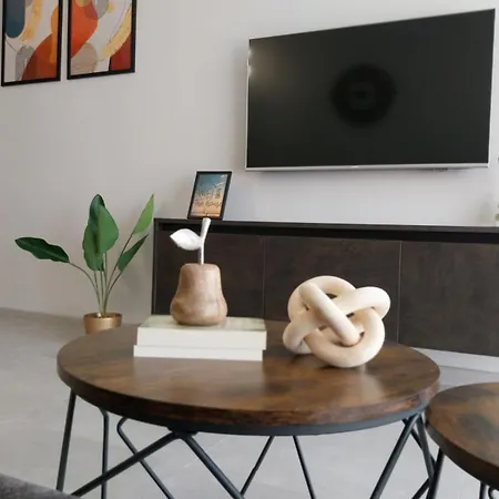 Lägenhet Ika Burgas