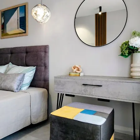 Apartment Ika With Parking